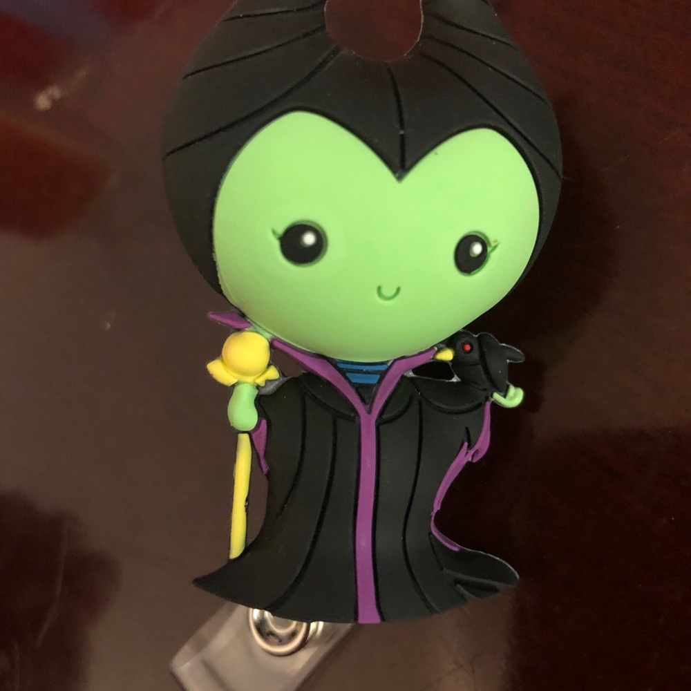 Badge reel